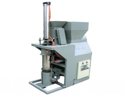 YG-C6 full-automatic control bagging machine